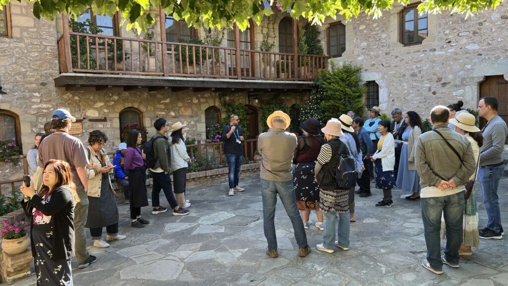 Delphi & Meteora 2 Days - Tour #8A