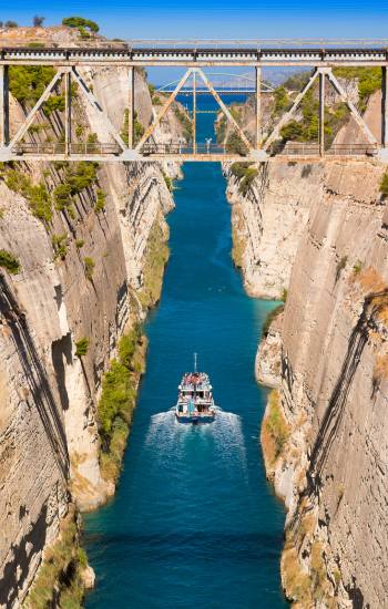 Chat Tours Corinth