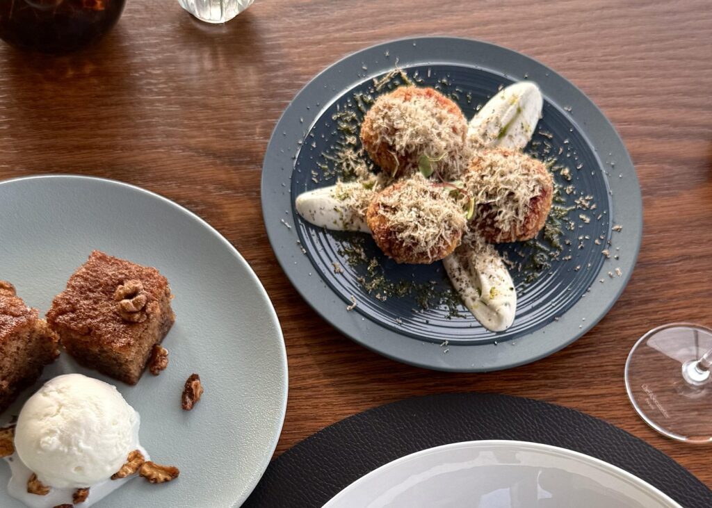 Taste of Athens: Private Rooftop Dinner with Stunning City Views