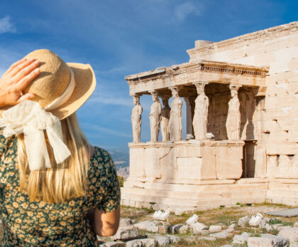 What to Pack for a Comfortable Sightseeing Tour in Athens